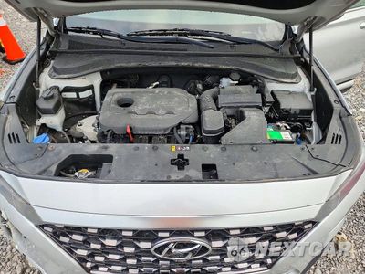 Zdjęcie 12 z 13 samochodu: 2019 HYUNDAI SANTA FE SE VIN:5NMS23AD0KH010584 - miniatura