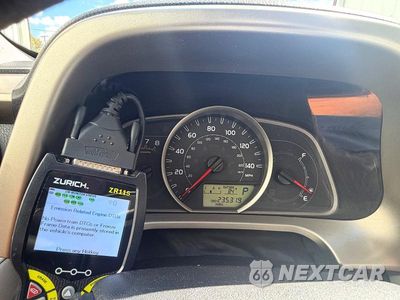 Zdjęcie 8 z 14 samochodu: 2014 TOYOTA RAV4 XLE VIN:2T3WFREV4EW117973 - miniatura
