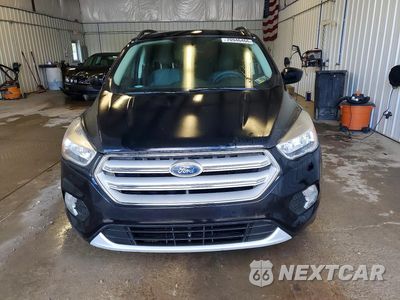 Piąte zdjęcie samochodu w środku: 2018 FORD ESCAPE SE VIN:1FMCU9GD7JUC46094 - miniatura