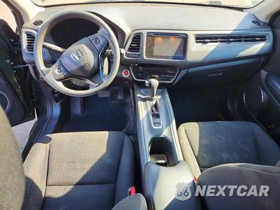 Zdjęcie 8 z 13 samochodu: 2018 HONDA HR-V EX VIN:3CZRU6H52JG724908 - miniatura