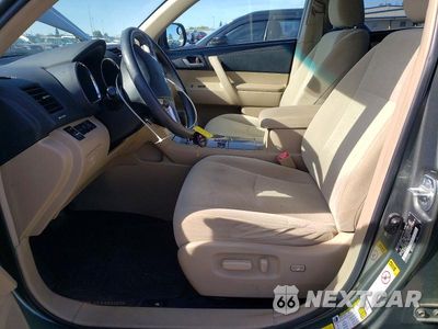 Zdjęcie 7 z 13 samochodu: 2013 TOYOTA HIGHLANDER PLUS VIN:5TDBK3EH8DS184996 - miniatura