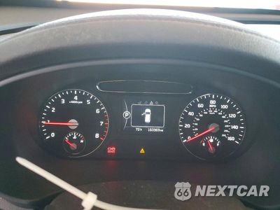 Zdjęcie 9 z 12 samochodu: 2016 KIA SORENTO LX VIN:5XYPG4A31GG048248 - miniatura