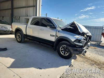 Czwarte zdjęcie samochodu z boku: 2015 RAM 1500 REBEL VIN:1C6RR7YT2FS736351 - miniatura