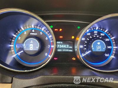 Zdjęcie 9 z 13 samochodu: 2012 HYUNDAI SONATA GLS VIN:5NPEB4AC3CH345644 - miniatura