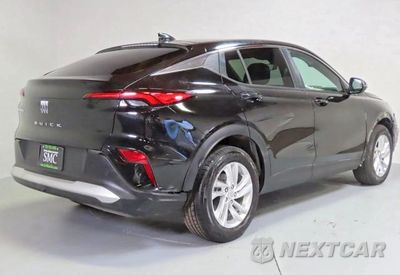 Trzecie zdjęcie samochodu z tyłu: 2026 BUICK ENVISTA PREFERRED VIN:KL47LAEP3TB132139 - miniatura