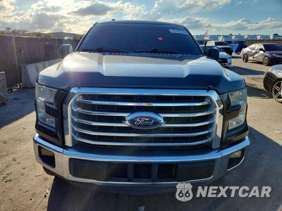 Piąte zdjęcie samochodu w środku: 2015 FORD F150 SUPERCREW VIN:1FTEW1CG1FFA50043 - miniatura