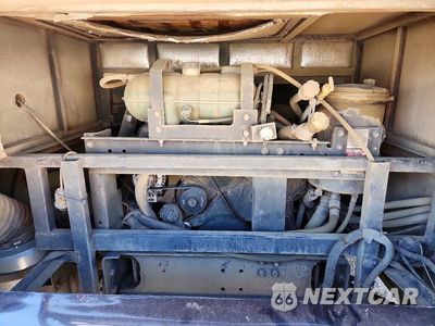 Zdjęcie 7 z 10 samochodu: 2005 FREIGHTLINER CHASSIS X LINE MOTOR HOME VIN:4UZABFCYX5CU57211 - miniatura