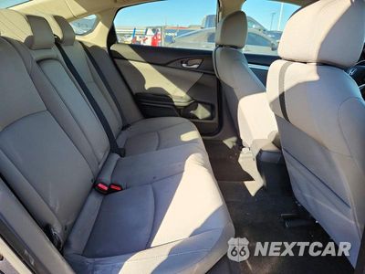 Zdjęcie 10 z 13 samochodu: 2018 HONDA CIVIC EX VIN:19XFC2F71JE012054 - miniatura