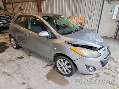 Czwarte zdjęcie samochodu z boku: 2013 MAZDA MAZDA 2 VIN:JM1DE1LY7D0158156 - miniatura