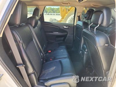 Zdjęcie 11 z 13 samochodu: 2017 DODGE JOURNEY CROSSROAD VIN:3C4PDCGB2HT707174 - miniatura