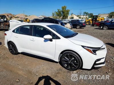Czwarte zdjęcie samochodu z boku: 2026 TOYOTA COROLLA SE VIN:5YFS4MCE5TP288491 - miniatura