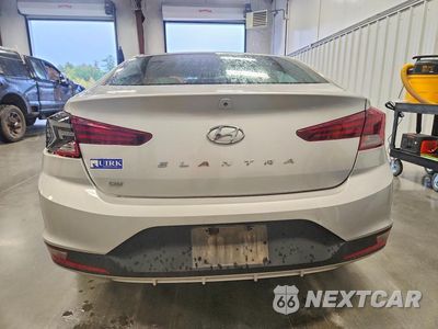 Zdjęcie 6 z 12 samochodu: 2019 HYUNDAI ELANTRA SE VIN:5NPD74LF5KH497668 - miniatura
