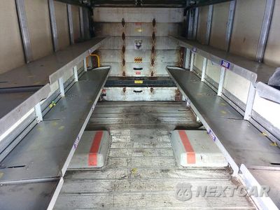 Zdjęcie 10 z 13 samochodu: 2017 ISUZU REACH DELIVERY VAN VIN:JALB4T170H7W00285 - miniatura