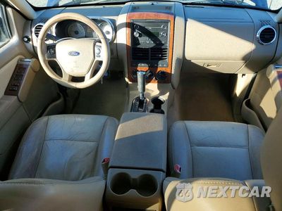 Zdjęcie 8 z 13 samochodu: 2008 FORD EXPLORER EDDIE BAUER VIN:1FMEU74E08UA96446 - miniatura