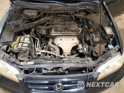 Zdjęcie 11 z 12 samochodu: 2002 HONDA ACCORD SE VIN:1HGCG56702A002128 - miniatura