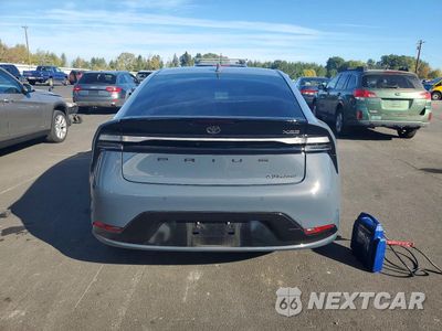 Zdjęcie 6 z 12 samochodu: 2024 TOYOTA PRIUS PRIME XSE VIN:JTDACACU3R3028824 - miniatura