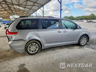 Trzecie zdjęcie samochodu z tyłu: 2012 TOYOTA SIENNA XLE 8-PASSENGER VIN:5TDYK3DC4CS257103 - miniatura