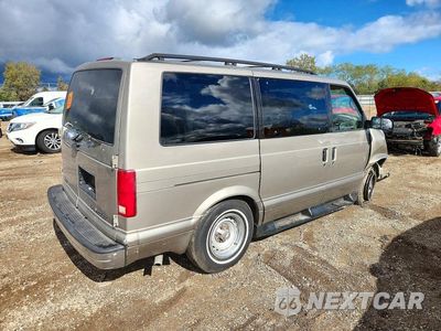 Trzecie zdjęcie samochodu z tyłu: 2001 CHEVROLET ASTRO VIN:1GNDM19W91B110285 - miniatura