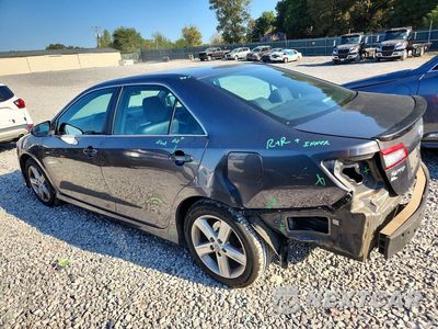 Drugie zdjęcie samochodu z przodu: 2014 TOYOTA CAMRY SE VIN:4T1BF1FK1EU331915 - miniatura