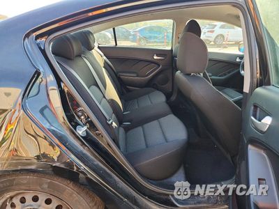 Zdjęcie 10 z 12 samochodu: 2017 KIA FORTE LX VIN:3KPFK4A73HE014940 - miniatura