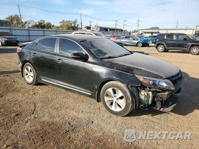 Czwarte zdjęcie samochodu z boku: 2014 KIA OPTIMA HYBRID VIN:KNAGM4AD2E5063765 - miniatura