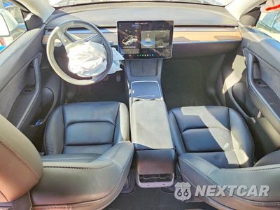 Zdjęcie 8 z 13 samochodu: 2022 TESLA MODEL Y VIN:7SAYGDEE5NF378465 - miniatura
