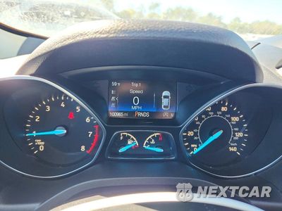 Zdjęcie 9 z 13 samochodu: 2019 FORD ESCAPE SE VIN:1FMCU9GDXKUA58851 - miniatura