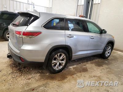 Trzecie zdjęcie samochodu z tyłu: 2016 TOYOTA HIGHLANDER LE PLUS VIN:5TDBKRFH0GS275704 - miniatura
