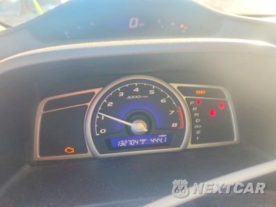 Zdjęcie 9 z 12 samochodu: 2009 HONDA CIVIC LX VIN:2HGFA16559H537876 - miniatura