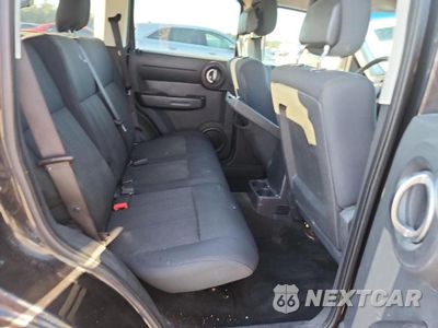 Zdjęcie 11 z 13 samochodu: 2011 DODGE NITRO HEAT VIN:1D4PT4GK4BW605226 - miniatura