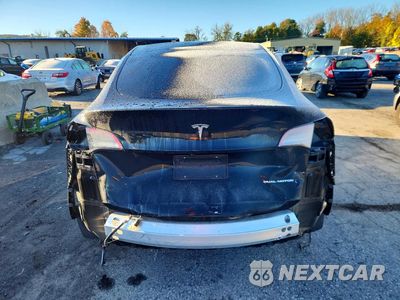 Zdjęcie 6 z 13 samochodu: 2023 TESLA MODEL Y VIN:7SAYGDEE7PA181796 - miniatura