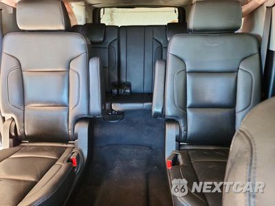 Zdjęcie 10 z 13 samochodu: 2020 CHEVROLET SUBURBAN K1500 LT VIN:1GNSKHKCXLR148897 - miniatura