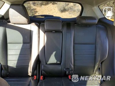 Zdjęcie 10 z 14 samochodu: 2016 FORD C-MAX SEL VIN:1FADP5BU3GL101168 - miniatura