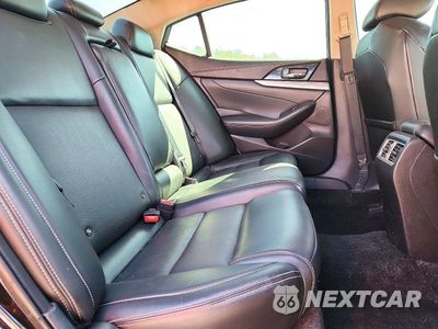 Zdjęcie 10 z 12 samochodu: 2017 NISSAN MAXIMA 3.5 SV VIN:1N4AA6AP6HC376332 - miniatura