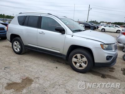 Czwarte zdjęcie samochodu z boku: 2014 JEEP COMPASS SPORT VIN:1C4NJCBA7ED545932 - miniatura