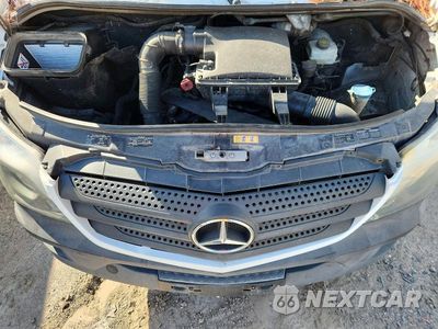 Zdjęcie 11 z 12 samochodu: 2015 MERCEDES-BENZ SPRINTER 2500 DELIVERY VAN VIN:WD3PE8DB7FP135366 - miniatura