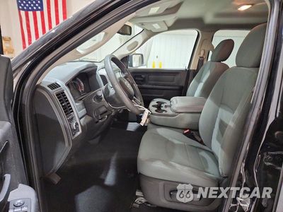 Zdjęcie 7 z 13 samochodu: 2019 RAM 1500 CLASSIC TRADESMAN VIN:1C6RR7FG0KS664081 - miniatura