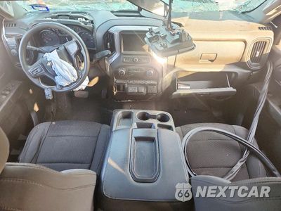 Zdjęcie 8 z 12 samochodu: 2021 CHEVROLET SILVERADO C1500 CUSTOM VIN:1GCRWBEK9MZ321435 - miniatura