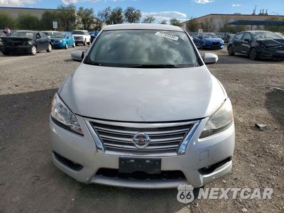 Piąte zdjęcie samochodu w środku: 2014 NISSAN SENTRA SL VIN:3N1AB7AP2EY203586 - miniatura