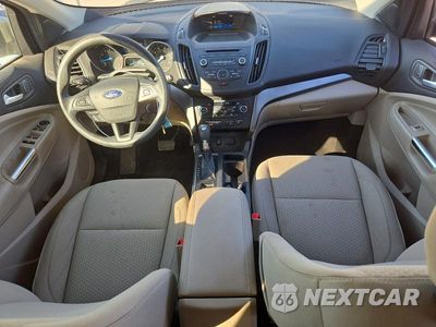 Zdjęcie 8 z 13 samochodu: 2017 FORD ESCAPE SE VIN:1FMCU0GD8HUB85635 - miniatura