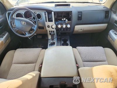 Zdjęcie 8 z 12 samochodu: 2007 TOYOTA TUNDRA SR5 VIN:5TFBV54107X020857 - miniatura