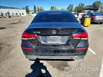 Zdjęcie 6 z 13 samochodu: 2019 MERCEDES-BENZ A 220 VIN:WDD3G4EB7KW016194 - miniatura