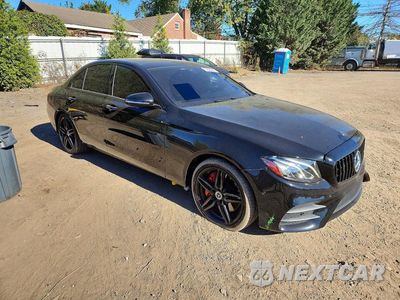 Czwarte zdjęcie samochodu z boku: 2019 MERCEDES-BENZ E 300 4MATIC VIN:WDDZF4KB6KA550592 - miniatura