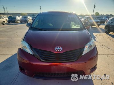 Piąte zdjęcie samochodu w środku: 2013 TOYOTA SIENNA L 7-PASSENGER VIN:5TDZK3DC8DS400012 - miniatura