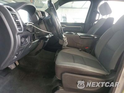 Zdjęcie 7 z 12 samochodu: 2023 RAM 1500 BIG HORN/LONE STAR VIN:1C6SRFMT6PN593812 - miniatura