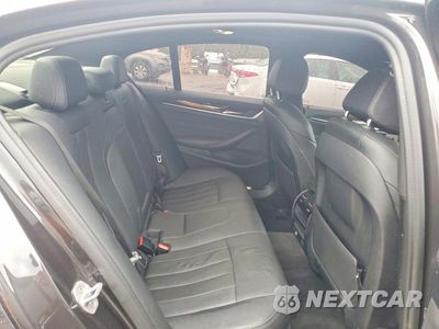 Zdjęcie 10 z 12 samochodu: 2021 BMW 530 XI VIN:WBA13BJ04MCF62882 - miniatura