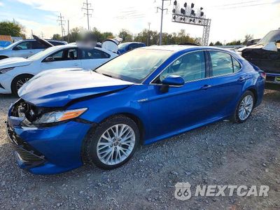 2019 TOYOTA CAMRY HYBRID XLE 4T1B21HK0KU013322 - główne zdjęcie licytacji z USA - miniatura