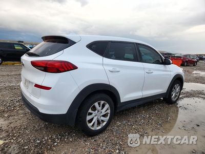 Trzecie zdjęcie samochodu z tyłu: 2019 HYUNDAI TUCSON SE VIN:KM8J23A49KU056916 - miniatura