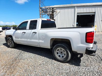 Drugie zdjęcie samochodu z przodu: 2015 CHEVROLET SILVERADO C1500 VIN:1GCRCPEC1FZ146289 - miniatura