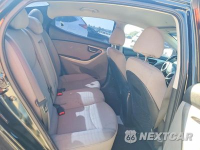 Zdjęcie 10 z 12 samochodu: 2013 HYUNDAI ELANTRA GLS VIN:5NPDH4AE6DH295402 - miniatura